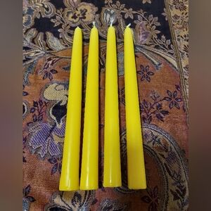 ✨️ Donated ✨️ Set of 4 Yellow Taper Candles